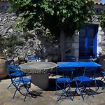 The Traditional Hause With The View Leonídion