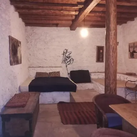 בית נופש The Traditional Hause With The View *