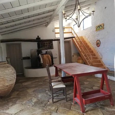 Holiday home The Traditional Hause With The View Leonidio