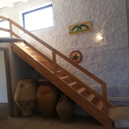 The Traditional Hause With The View בית נופש