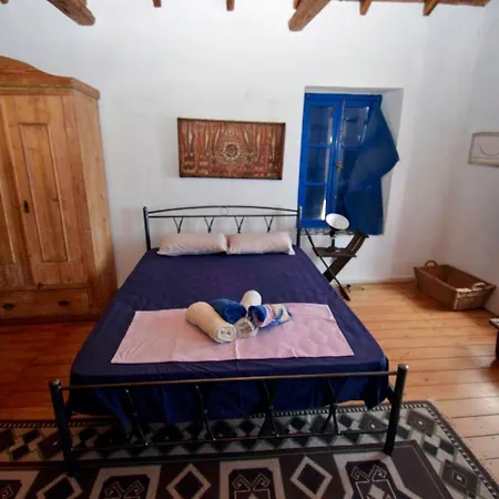 The Traditional Hause With The View בית נופש