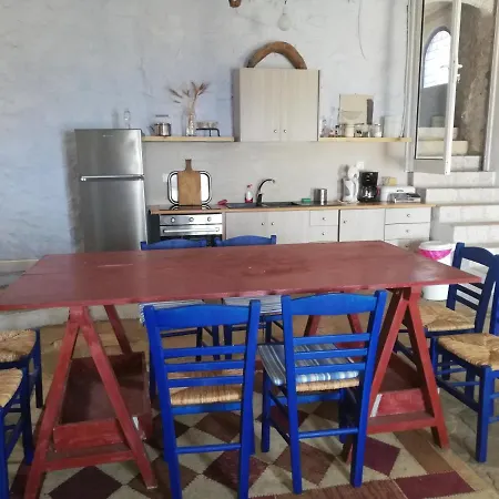 The Traditional Hause With The View * Λεωνίδιο