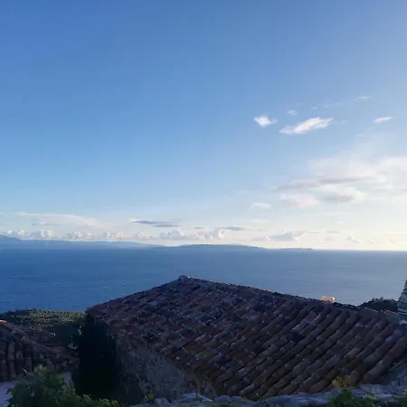 Holiday home The Traditional Hause With The View Leonidio