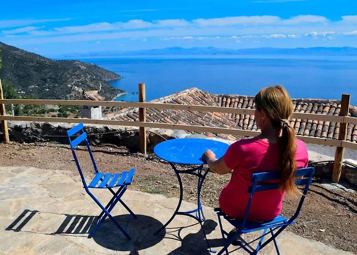 The Traditional Hause With The View