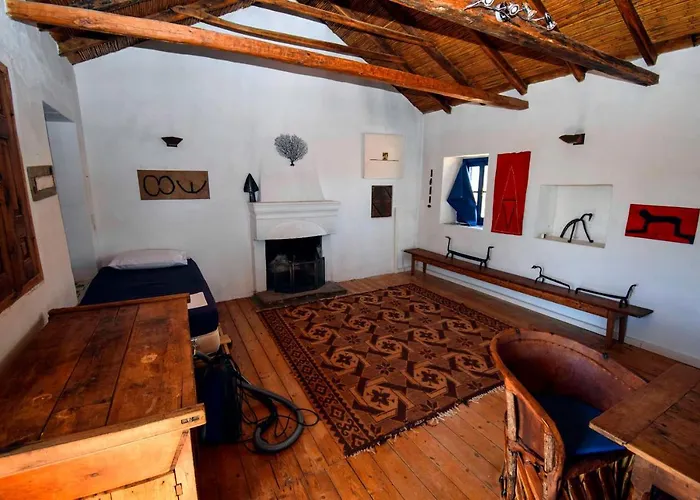 Semesterbostad The Traditional Hause With The View