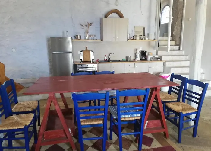 The Traditional Hause With The View * Leonídion